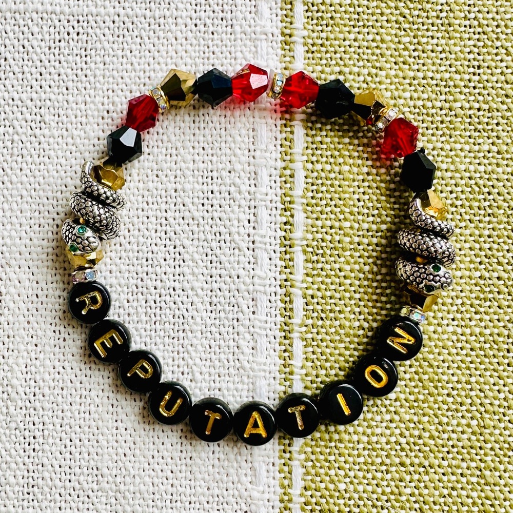 Taylor Swift Reputation Eras Tour Friendship Bracelet w/Snake Beads